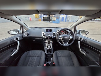 Used Ford Fiesta 2011 for sale - 79622479: Photo