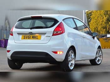 Used Ford Fiesta 2011 for sale - 79622479: Photo