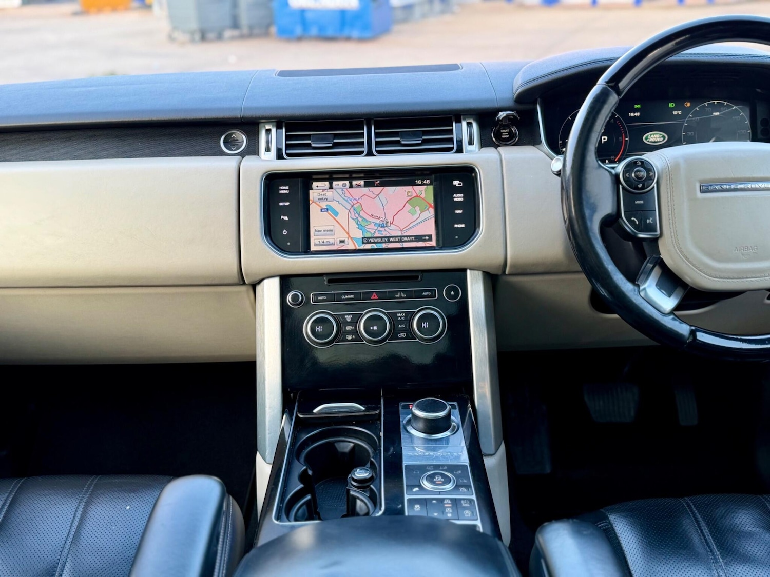 Used Land Rover Range Rover 2014 for sale - 77769120: Photo 12