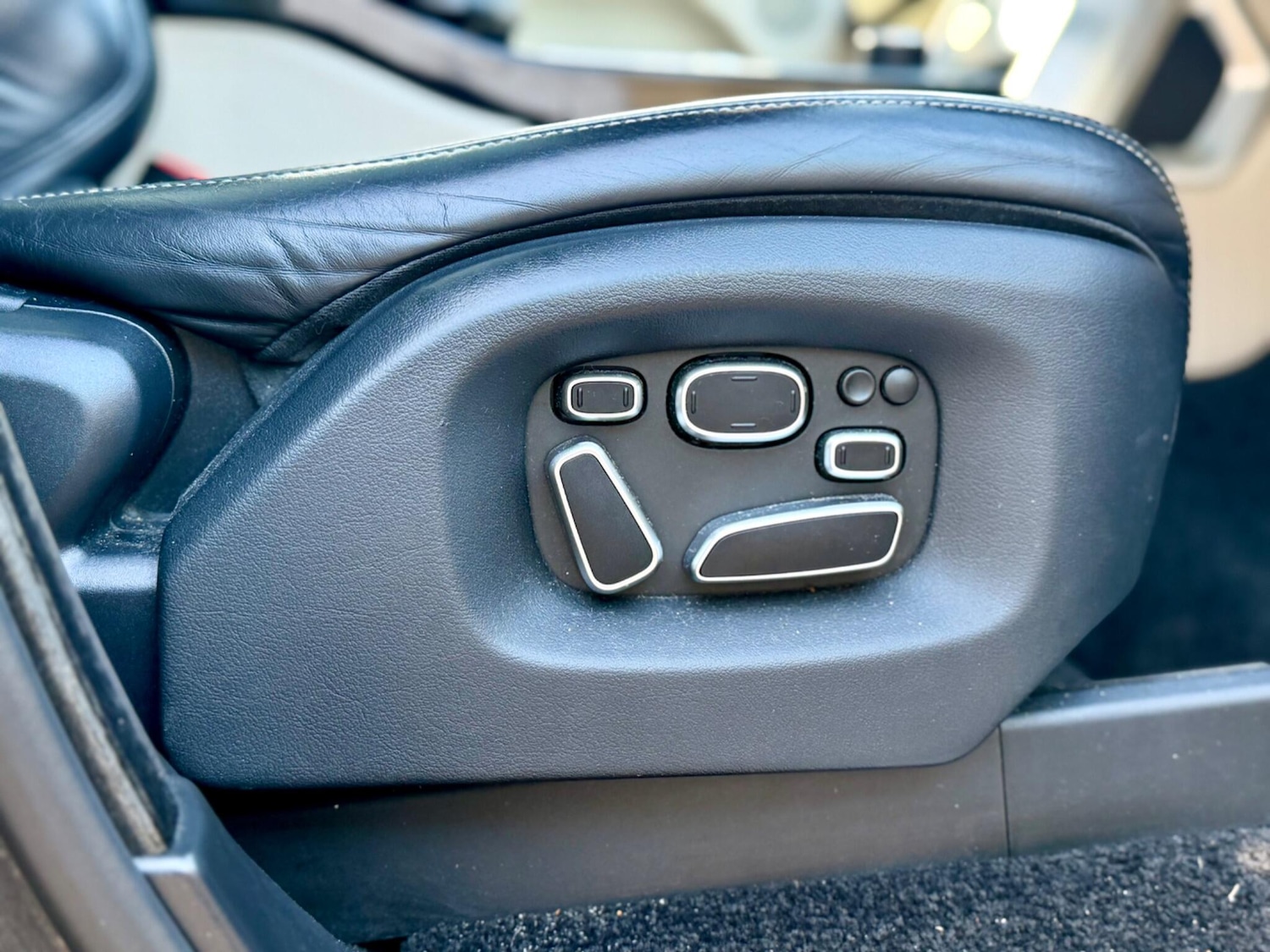 Used Land Rover Range Rover 2014 for sale - 77769120: Photo 23