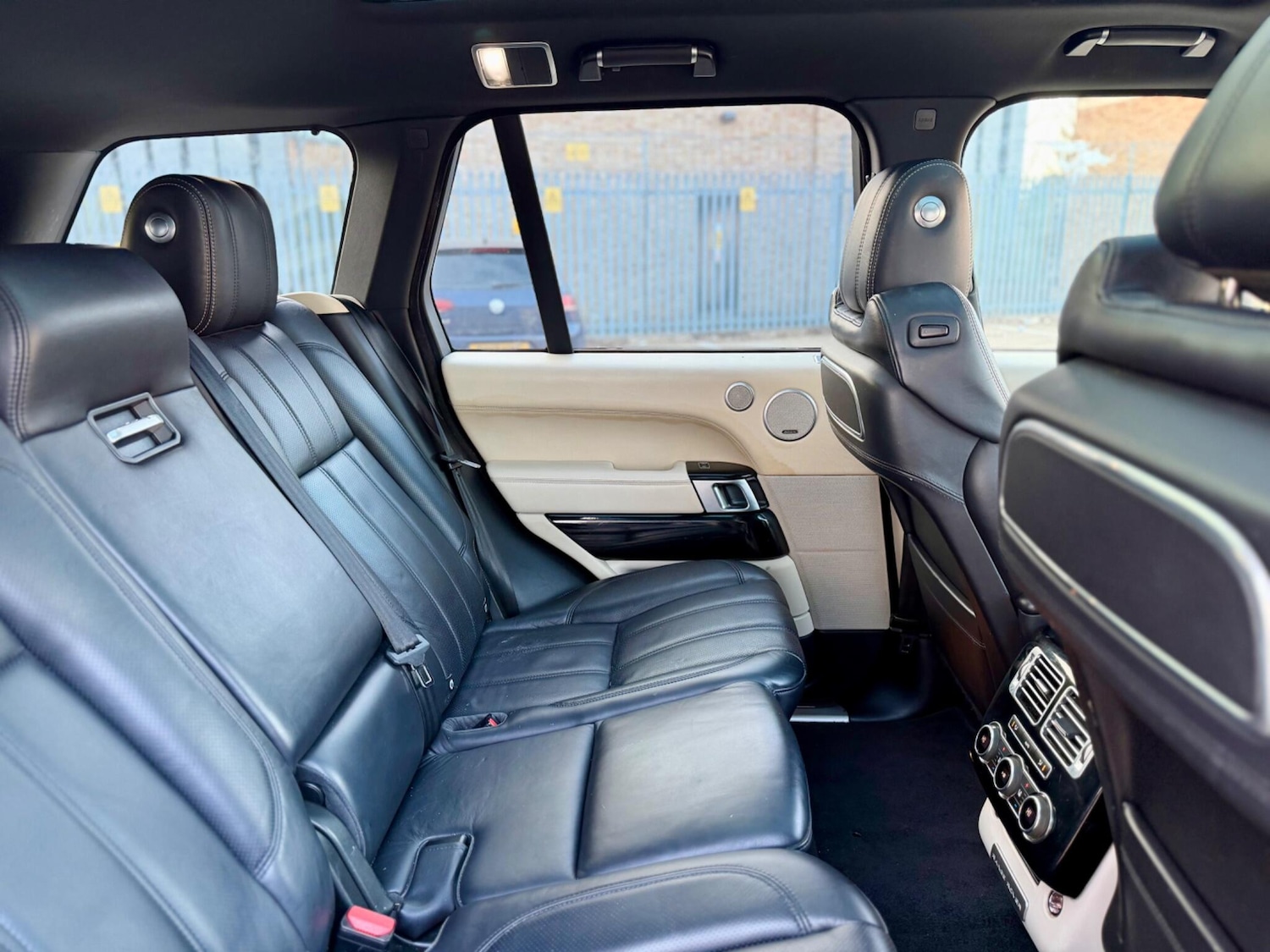 Used Land Rover Range Rover 2014 for sale - 77769120: Photo 39