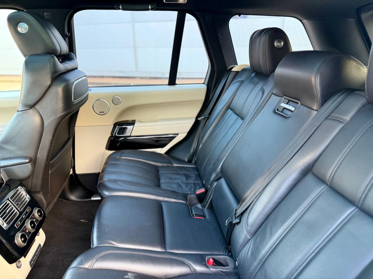 Used Land Rover Range Rover 2014 for sale - 77769120: Photo 40