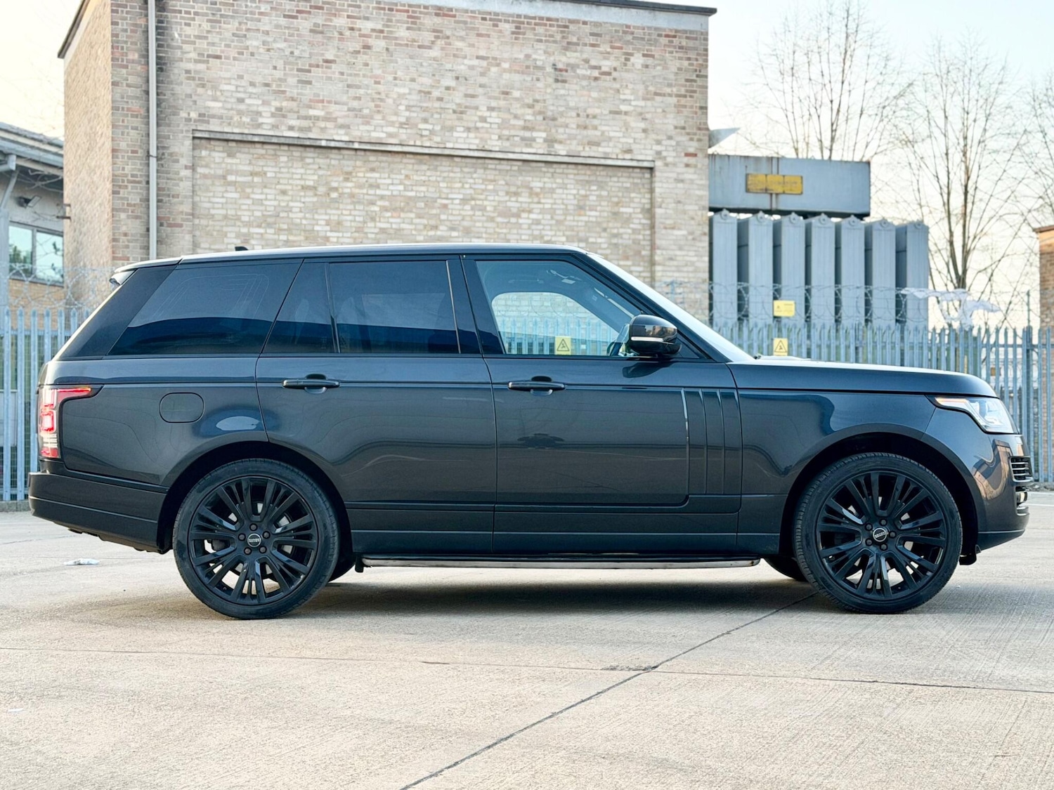 Used Land Rover Range Rover 2014 for sale - 77769120: Photo 8