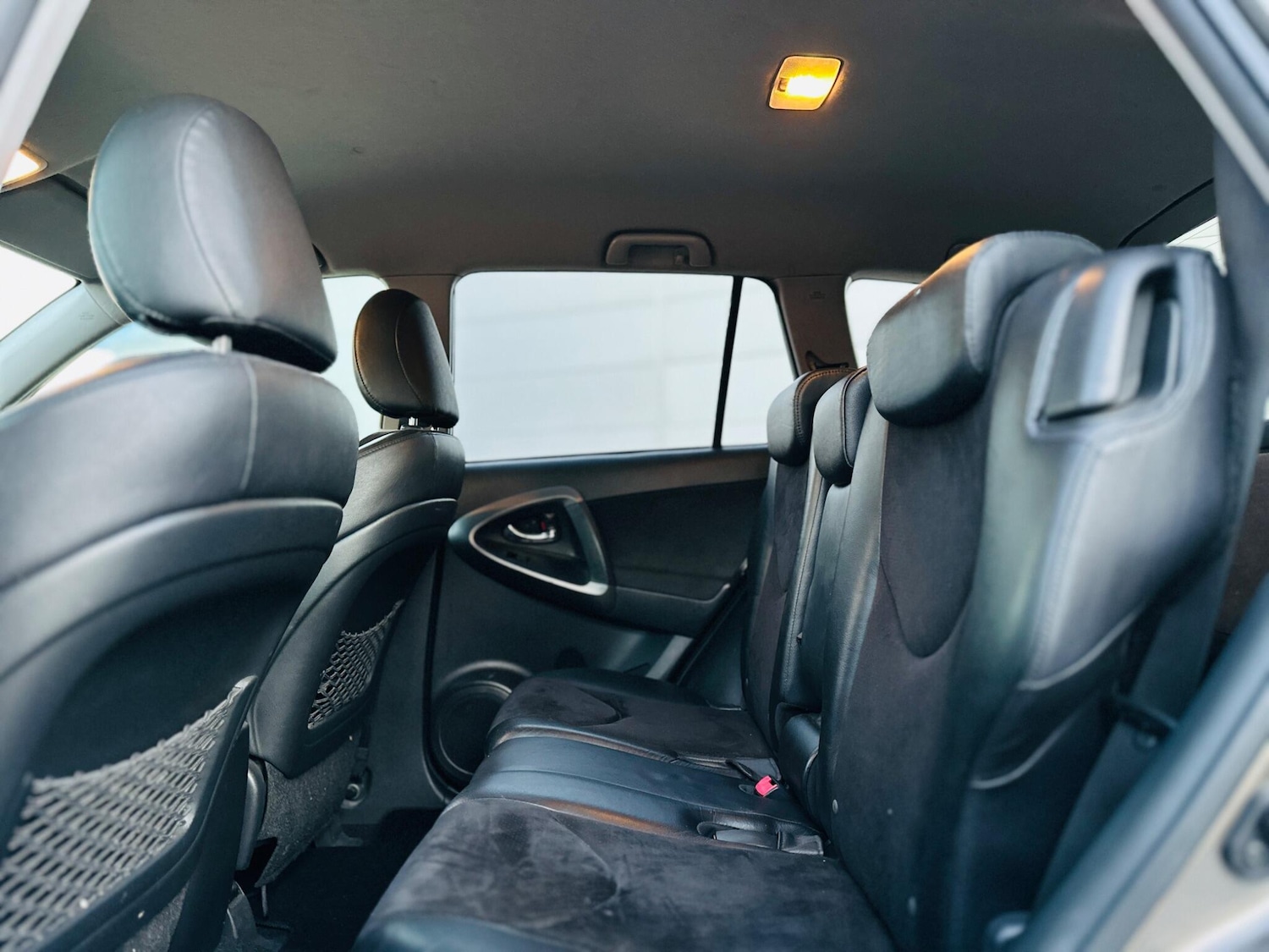 Used Toyota RAV4 2010 for sale - 76024341: Photo 55