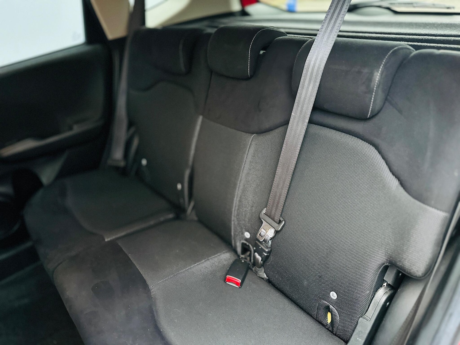 Used Honda Jazz 2015 for sale - 76976257: Photo 32