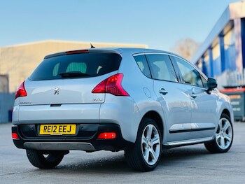 Used Peugeot 3008 2012 for sale - 77909373: Photo