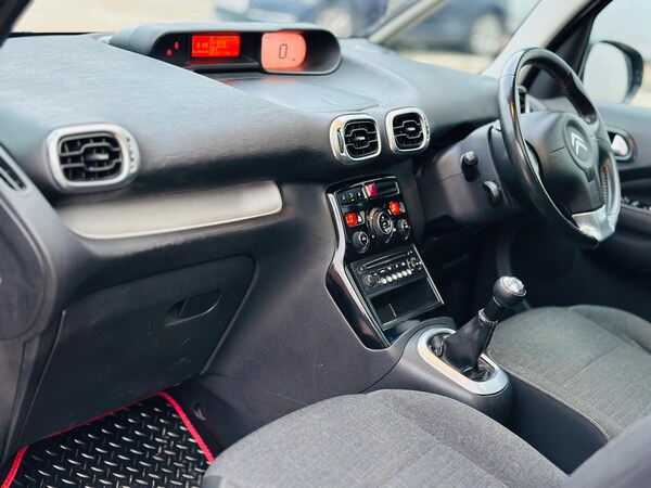 Used Citroen C3 Picasso 2016 for sale - 76167414: Photo 25