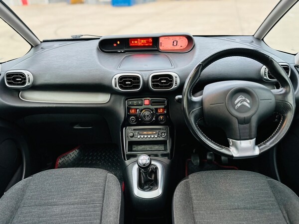 Used Citroen C3 Picasso 2016 for sale - 76167414: Photo 30
