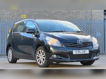Used Toyota Verso 2011 for sale - 78982118: Photo