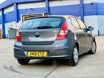 Used Hyundai i30 2010 for sale - 77320293: Photo