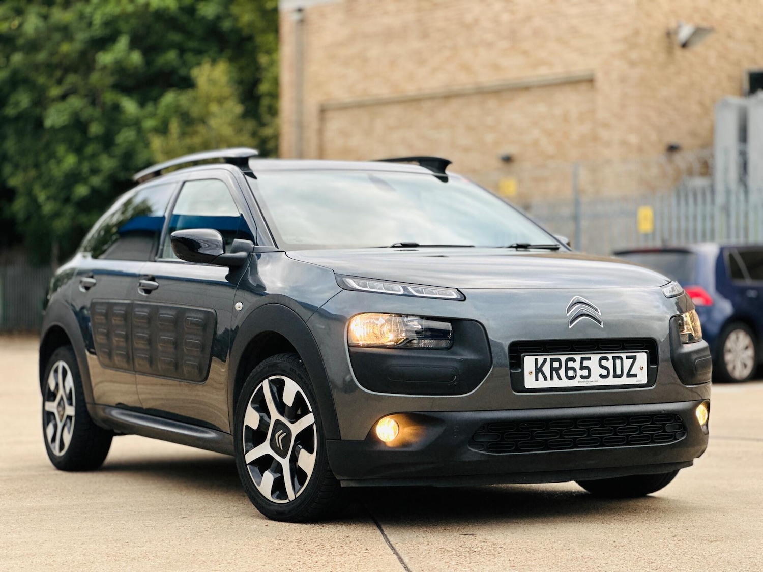 Vehicle 1