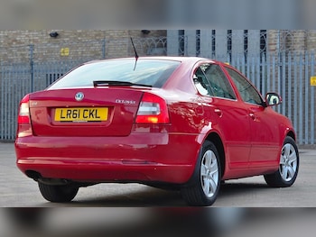 Used Skoda Octavia 2011 for sale - 79328884: Photo