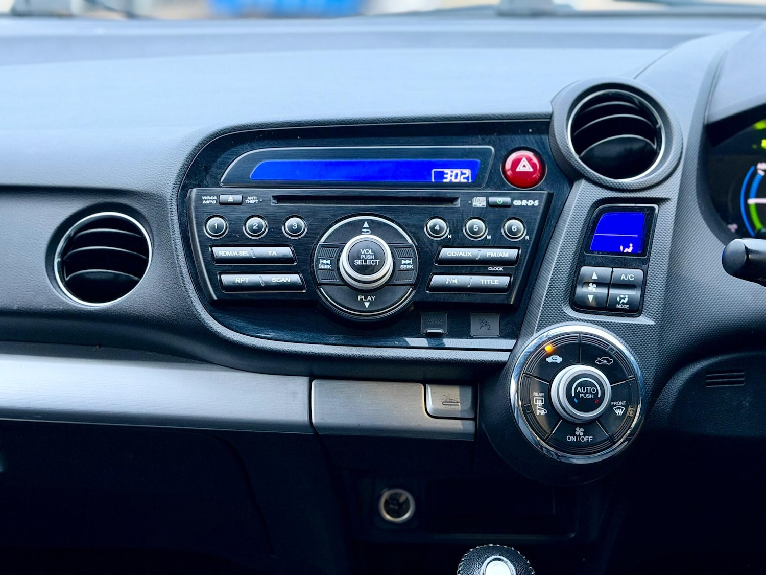 Used Honda Insight 2013 for sale - 77509848: Photo 17