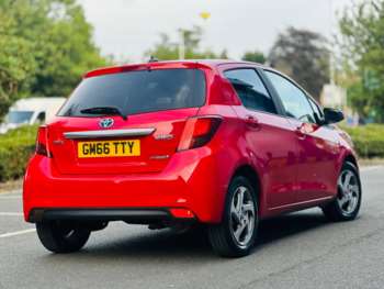 Used Toyota Yaris 2017 for sale - 75310263: Photo