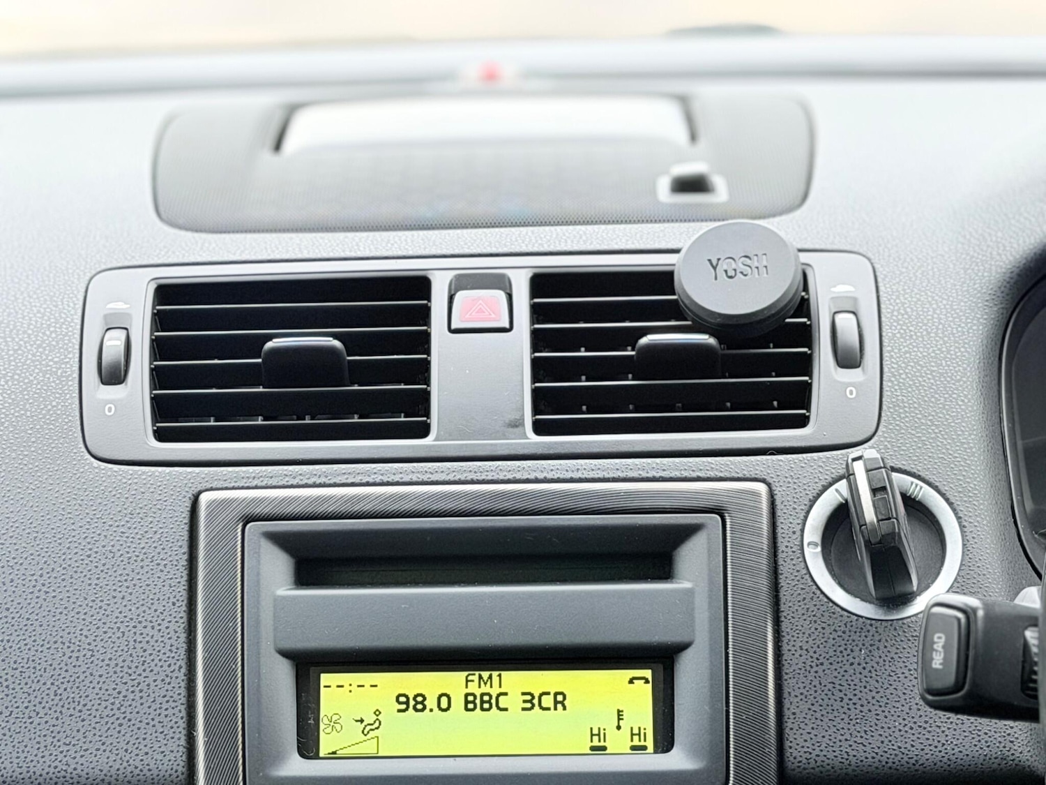 Used Volvo C30 2012 for sale - 77400419: Photo 19