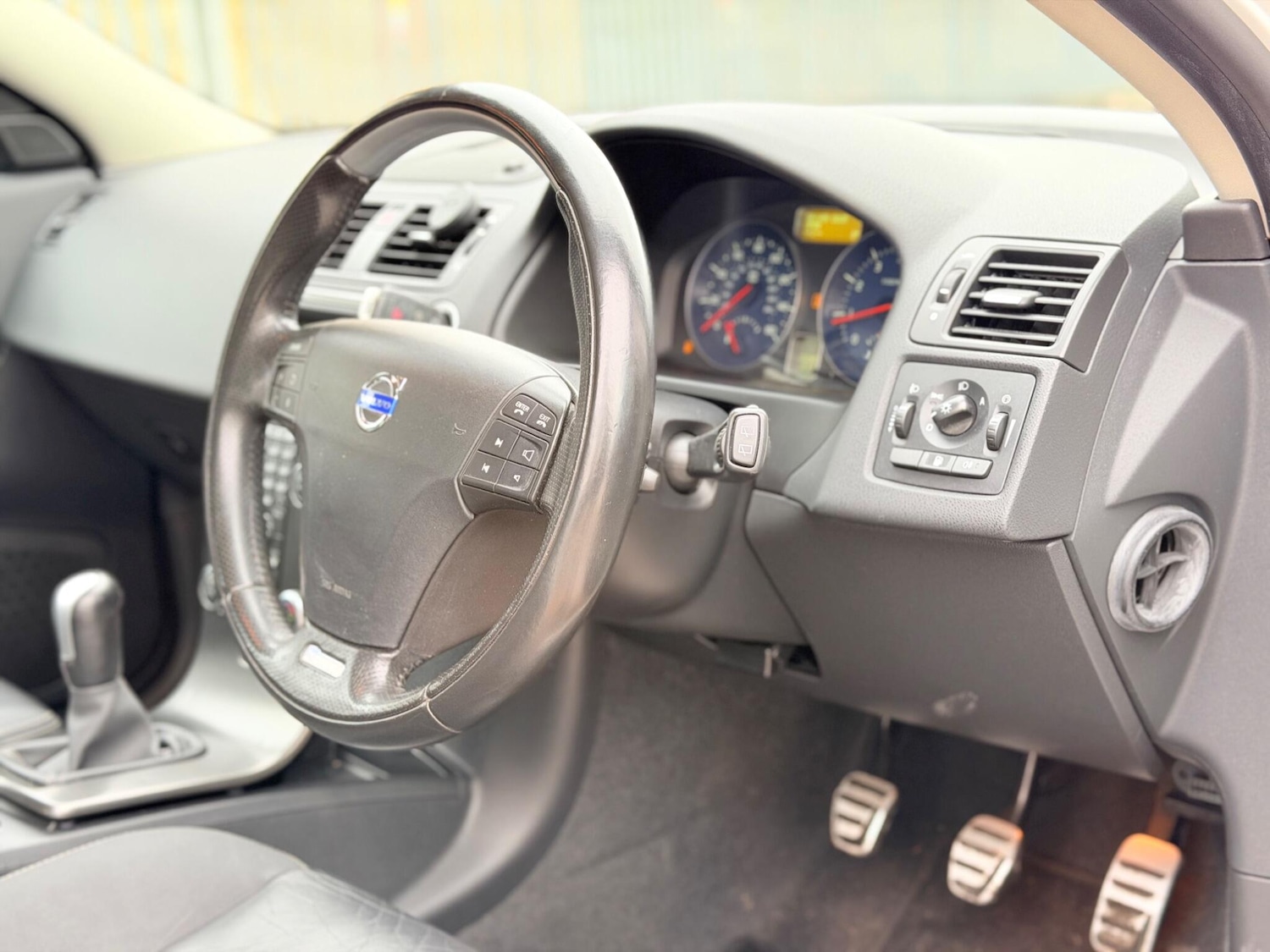 Used Volvo C30 2012 for sale - 77400419: Photo 23