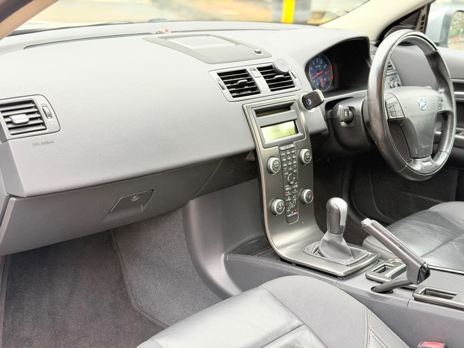 Used Volvo C30 2012 for sale - 77400419: Photo 26