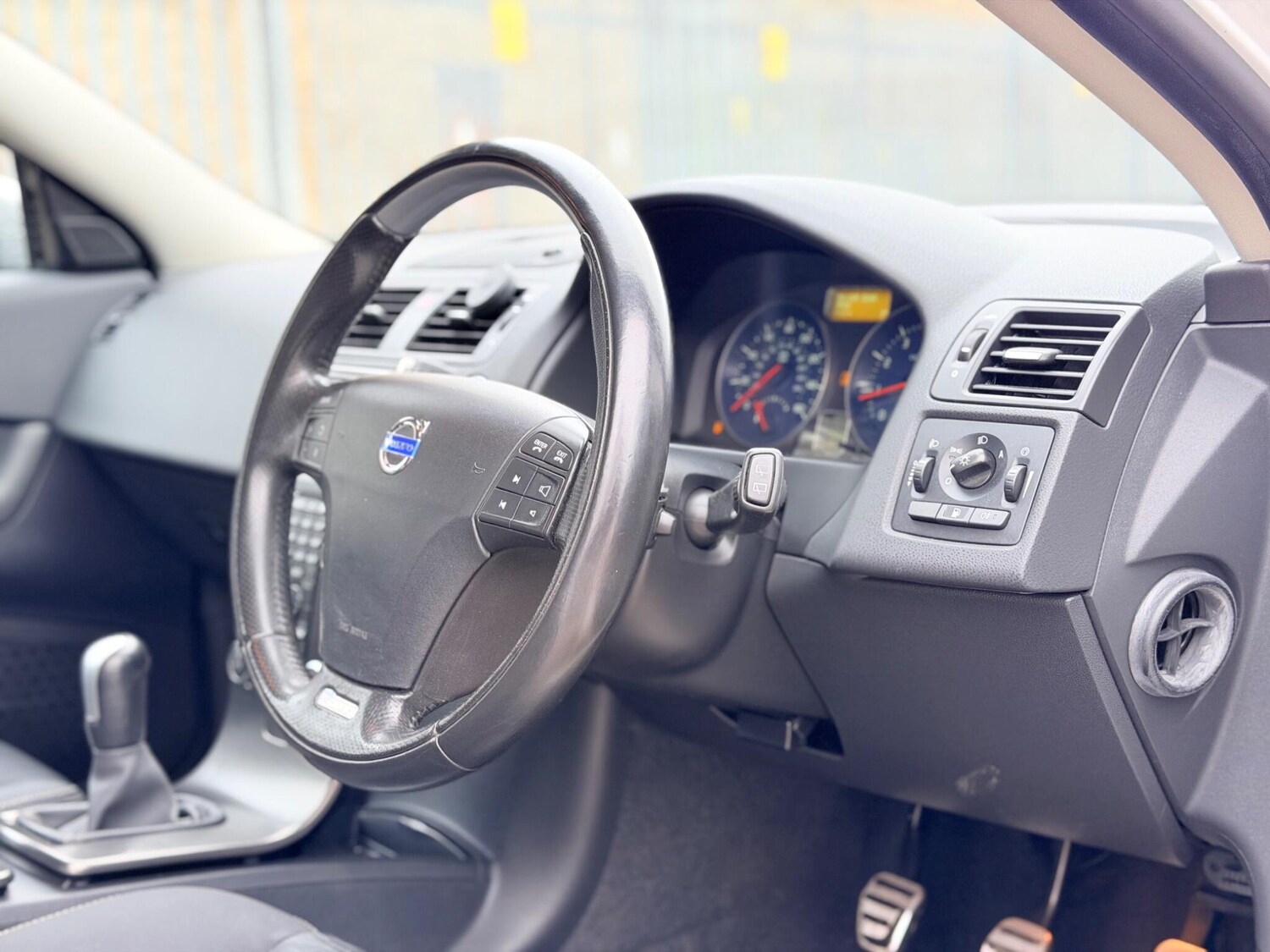 Used Volvo C30 2012 for sale - 77400419: Photo 47