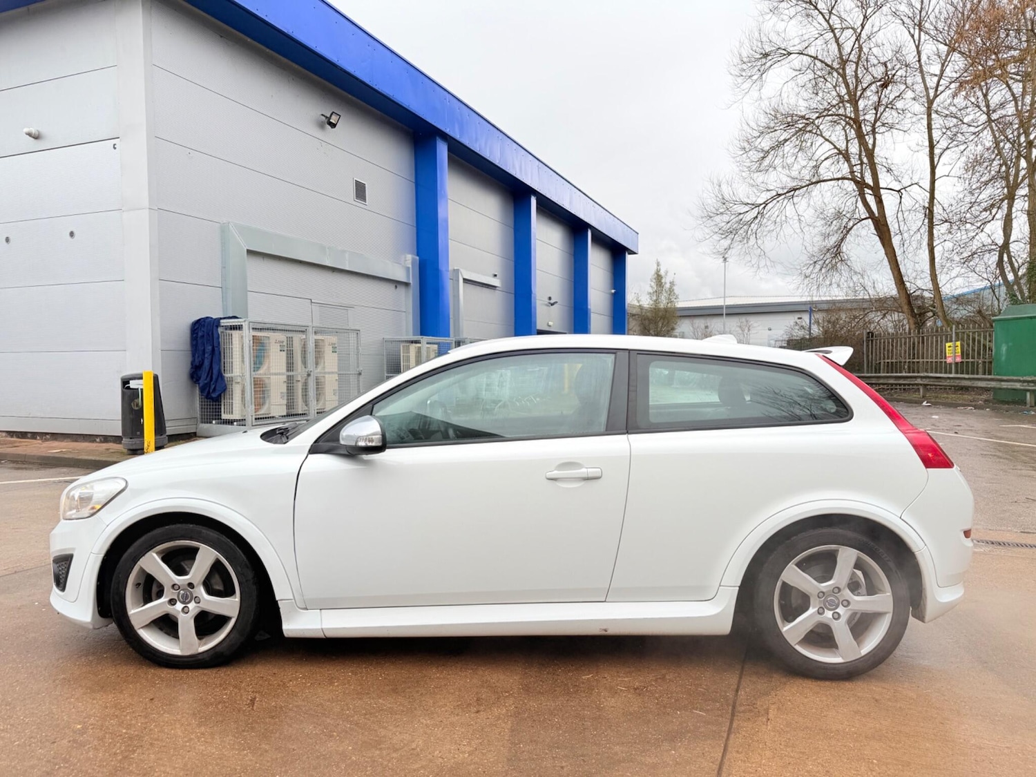 Used Volvo C30 2012 for sale - 77400419: Photo 9