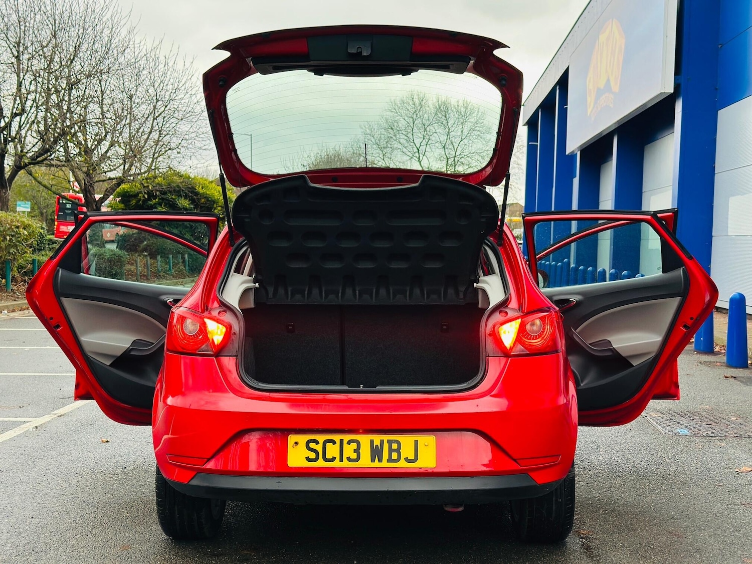 Used SEAT Ibiza 2013 for sale - 76688979: Photo 11