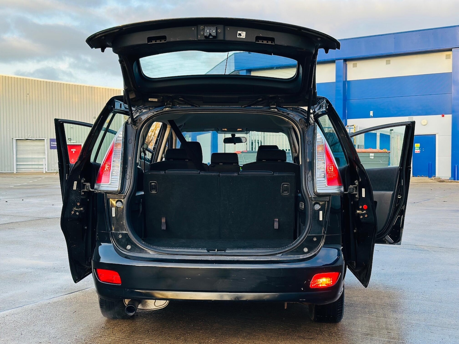 Used Mazda Mazda5 2009 for sale - 77131258: Photo 11