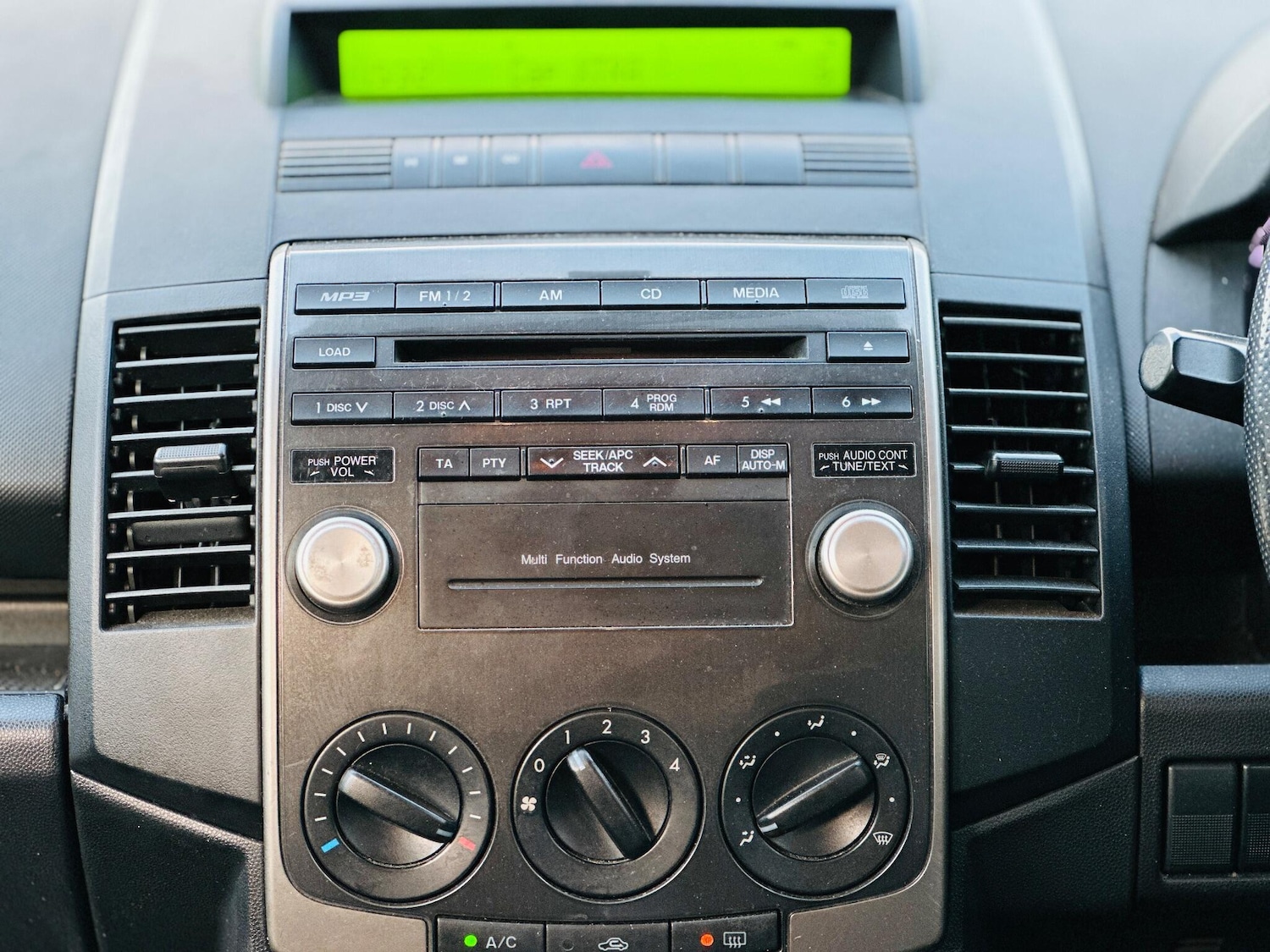 Used Mazda Mazda5 2009 for sale - 77131258: Photo 21