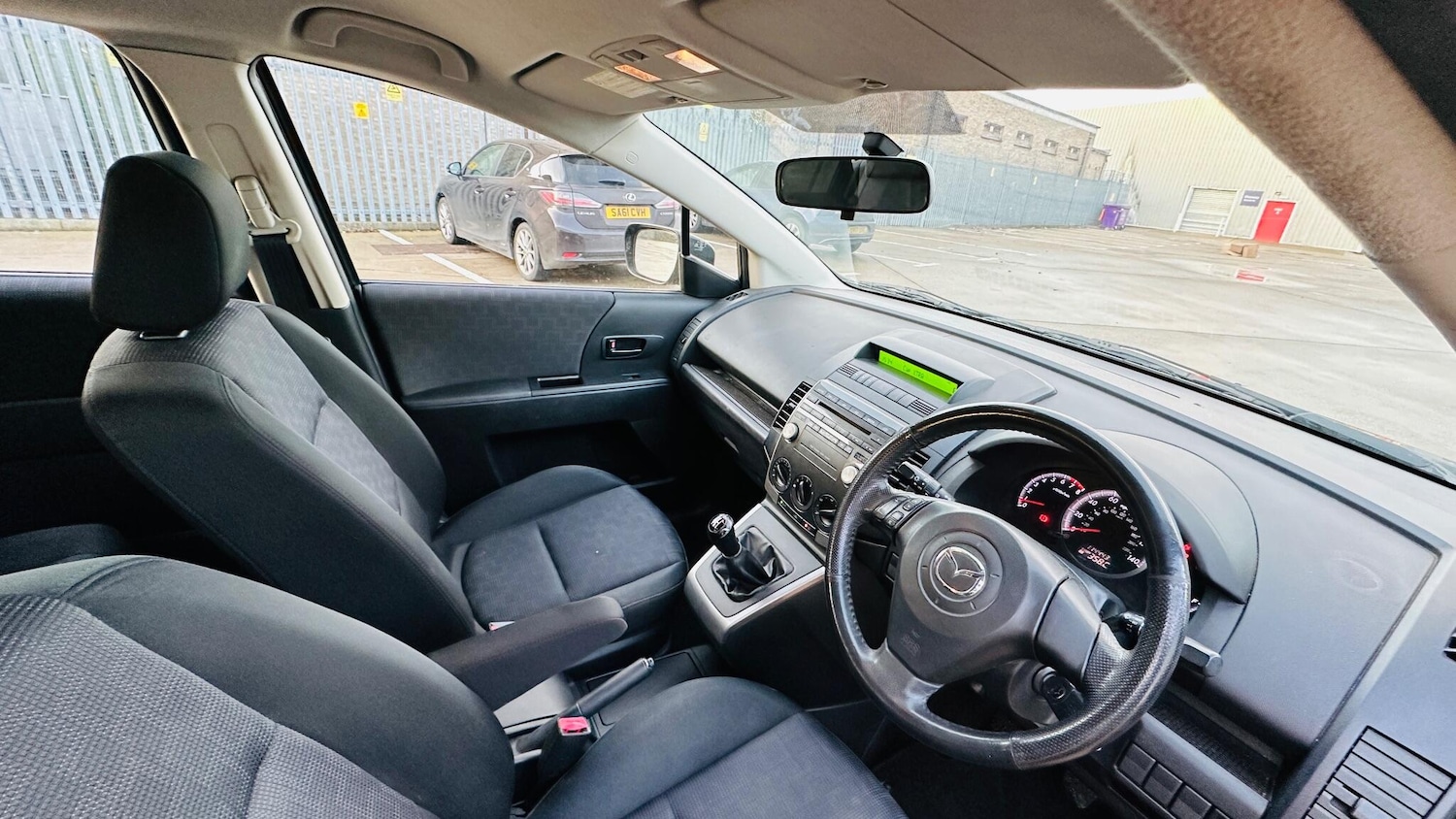 Used Mazda Mazda5 2009 for sale - 77131258: Photo 27