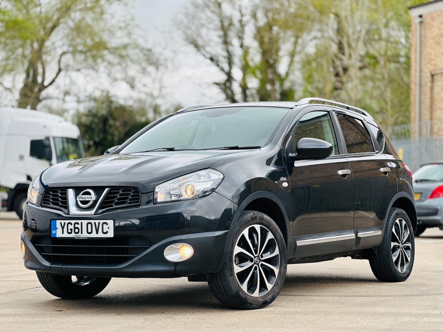 Used Nissan Qashqai for sale - 78135604: Photo 2