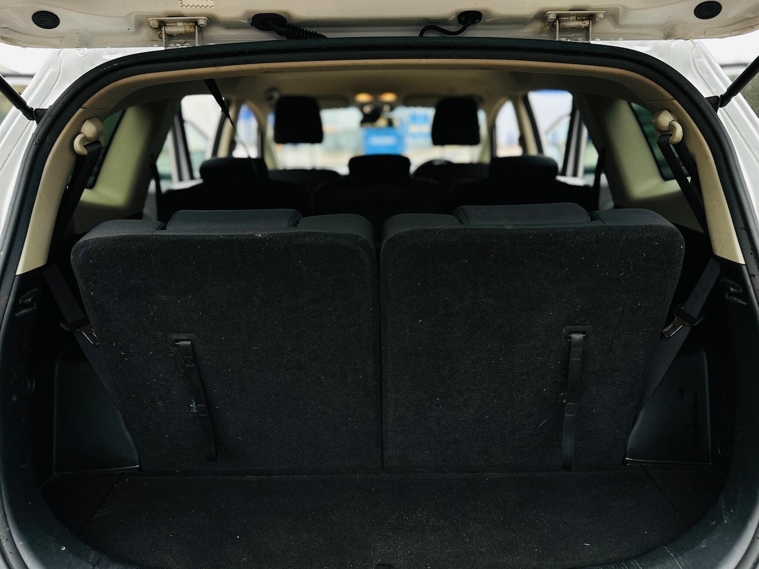 Used Kia Carens 2015 for sale - 77202608: Photo 12