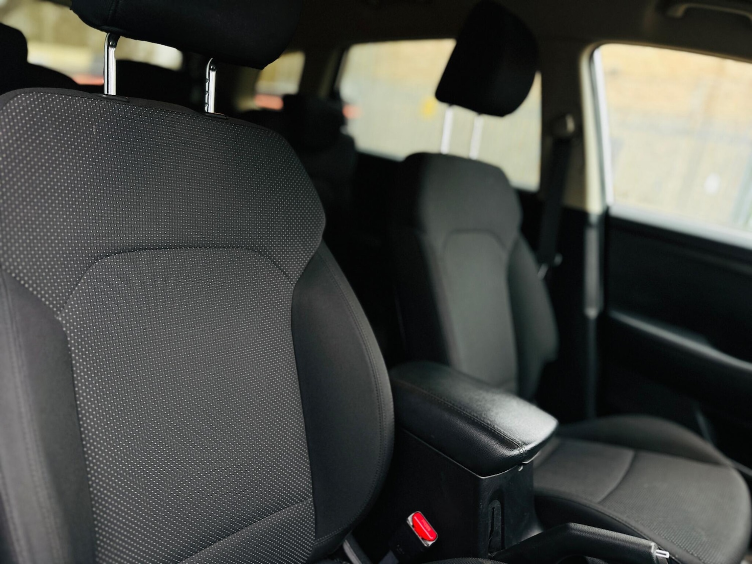 Used Kia Carens 2015 for sale - 77202608: Photo 23