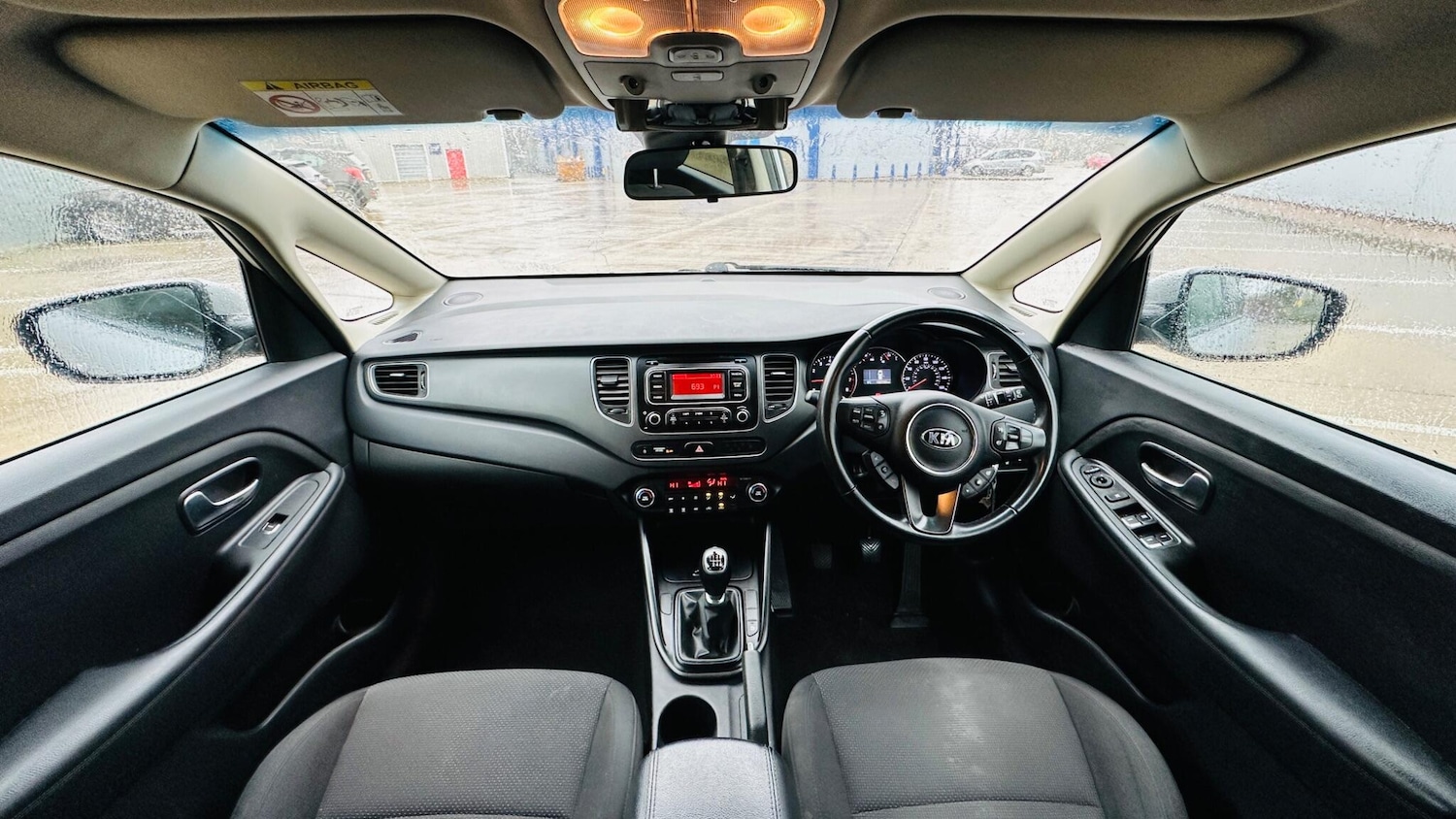 Used Kia Carens 2015 for sale - 77202608: Photo 28