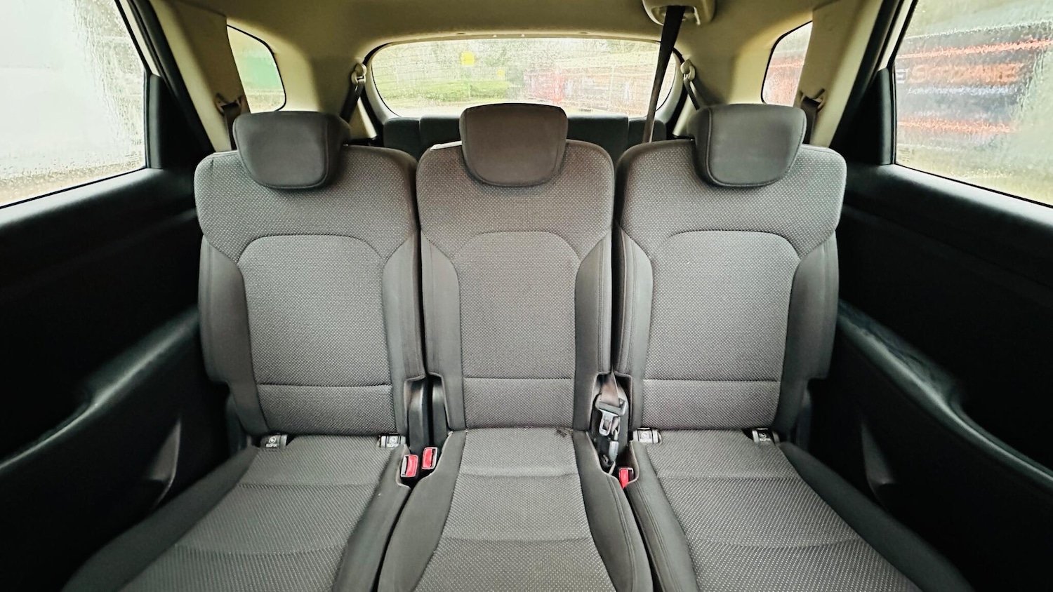 Used Kia Carens 2015 for sale - 77202608: Photo 35