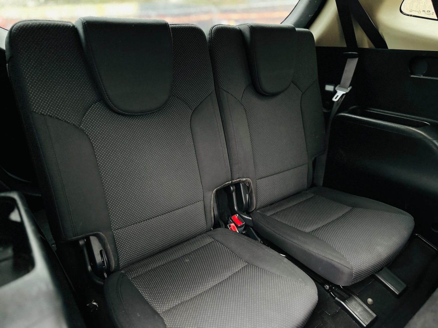 Used Kia Carens 2015 for sale - 77202608: Photo 36