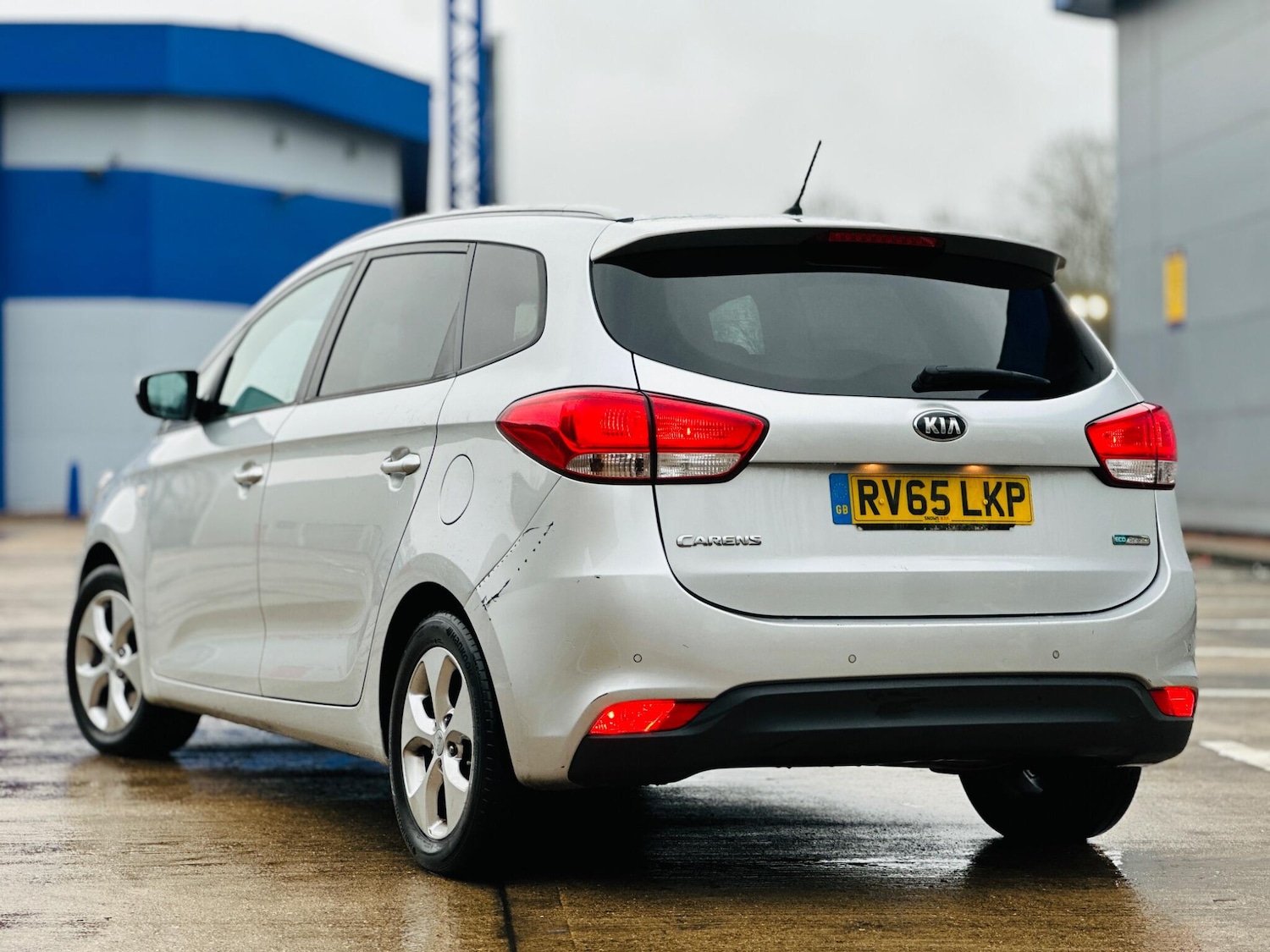 Used Kia Carens 2015 for sale - 77202608: Photo 5