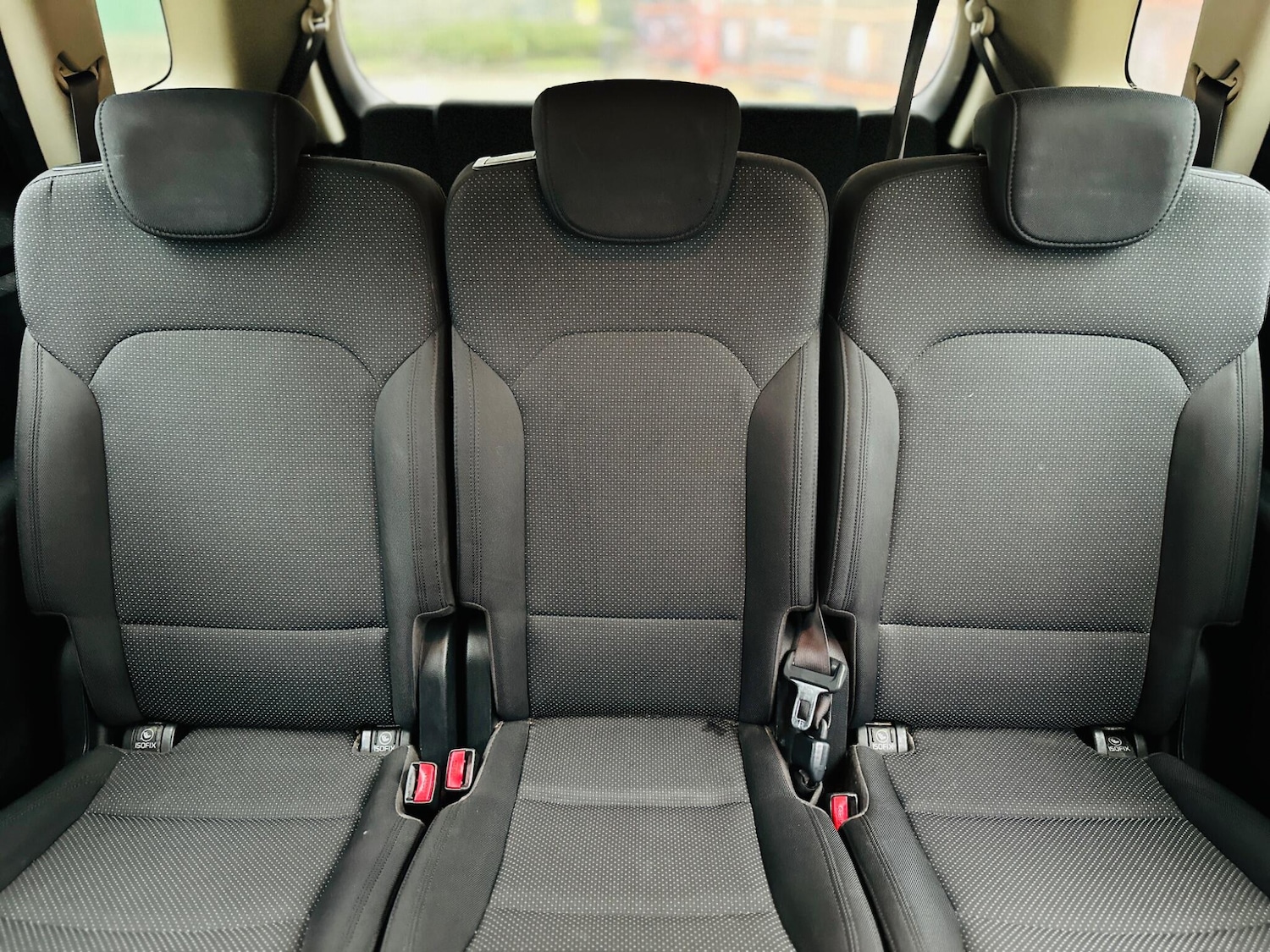 Used Kia Carens 2015 for sale - 77202608: Photo 60