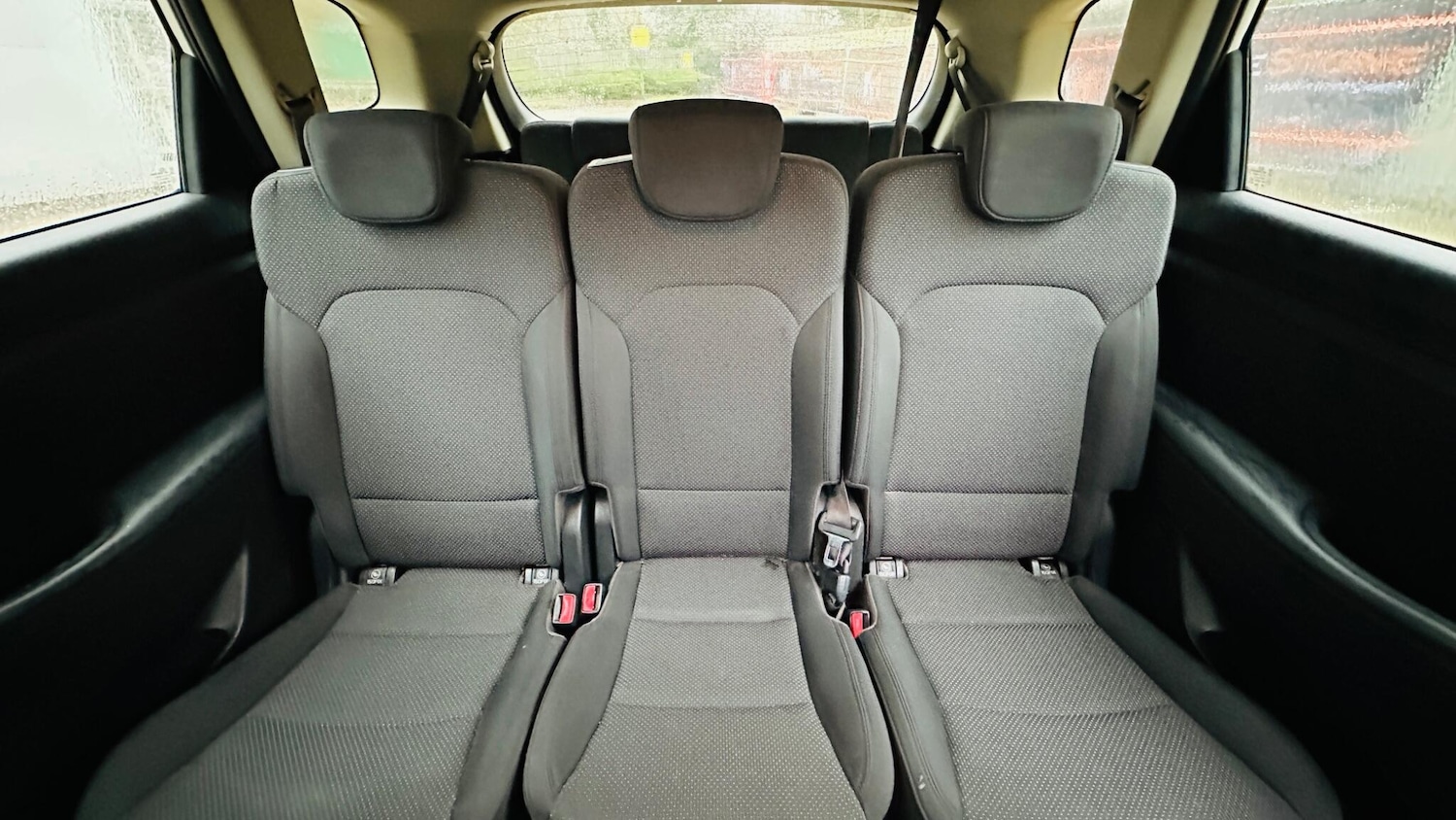 Used Kia Carens 2015 for sale - 77202608: Photo 61