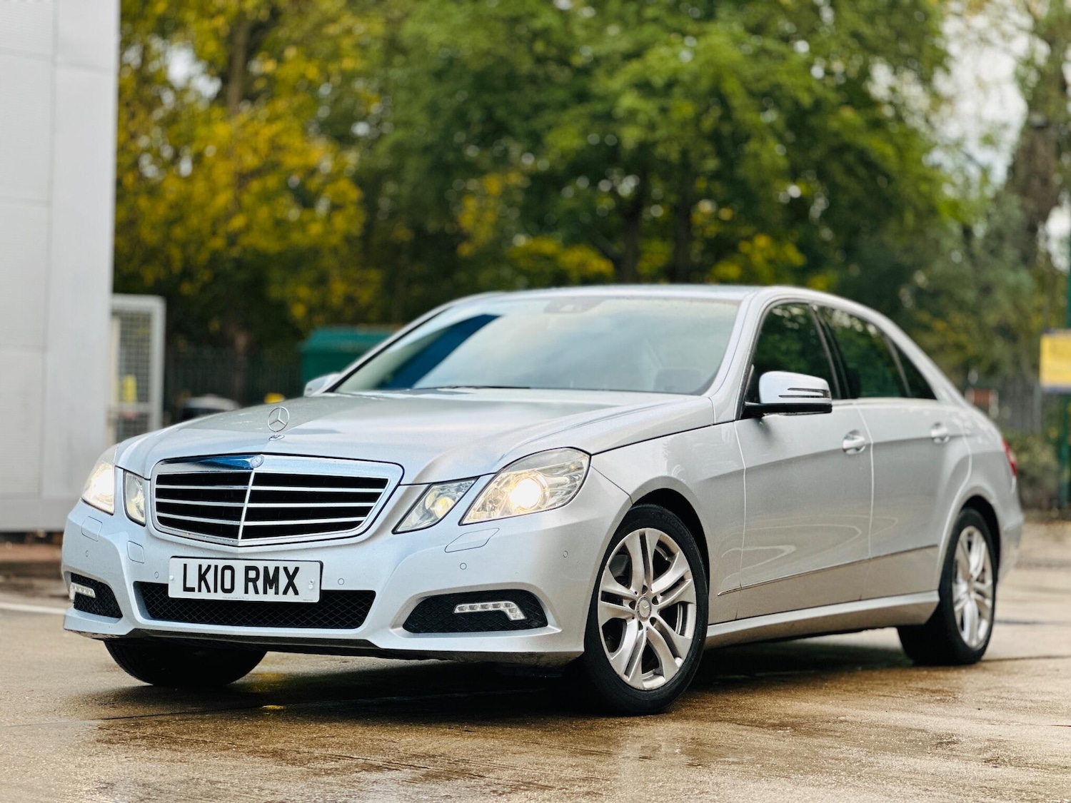 Used Mercedes-Benz E Class 2015 for sale - 76326224: Photo 2