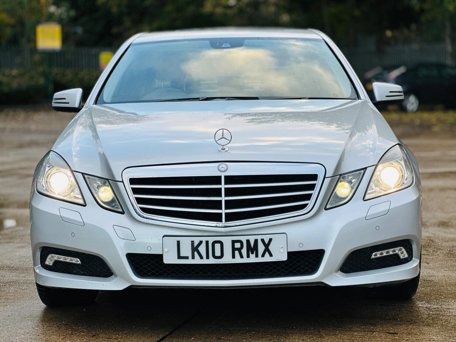 Used Mercedes-Benz E Class 2015 for sale - 76326224: Photo 44