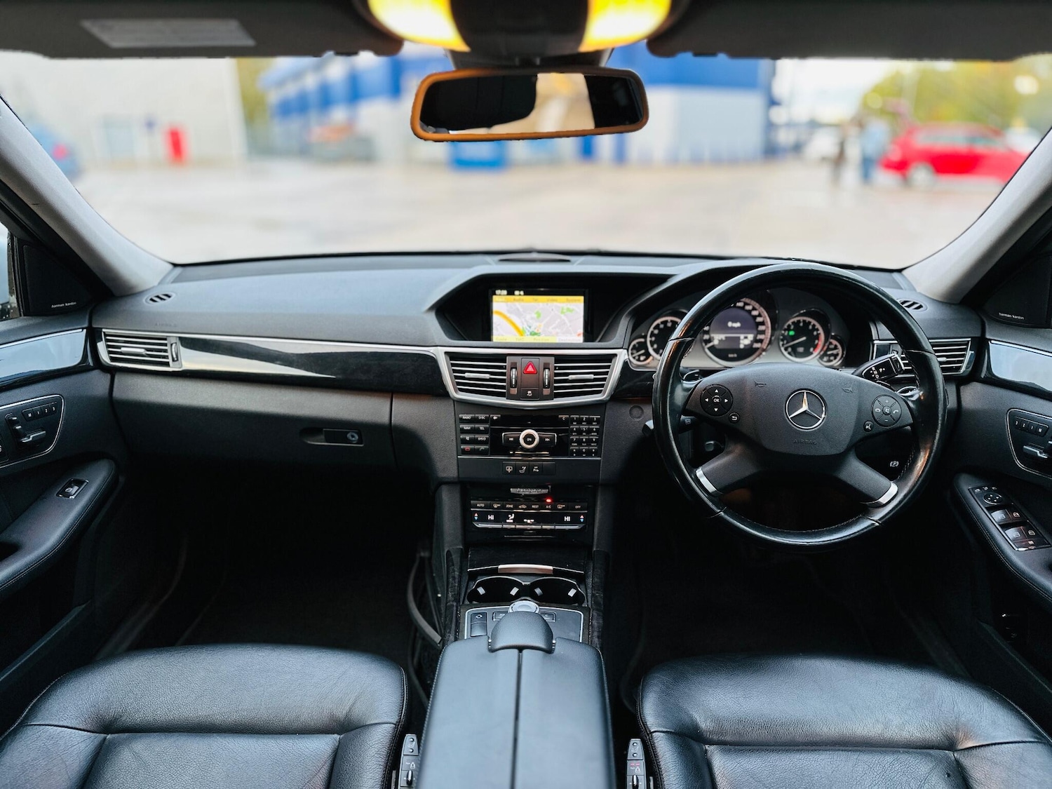 Used Mercedes-Benz E Class 2015 for sale - 76326224: Photo 59