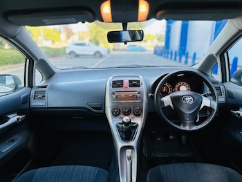 Used Toyota Auris 2009 for sale - 75477884: Photo