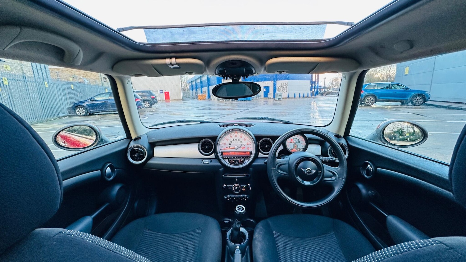 Used MINI Hatch 2011 for sale - 77441437: Photo 30