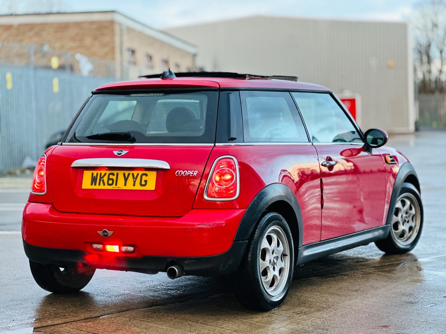 Used MINI Hatch 2011 for sale - 77441437: Photo 33