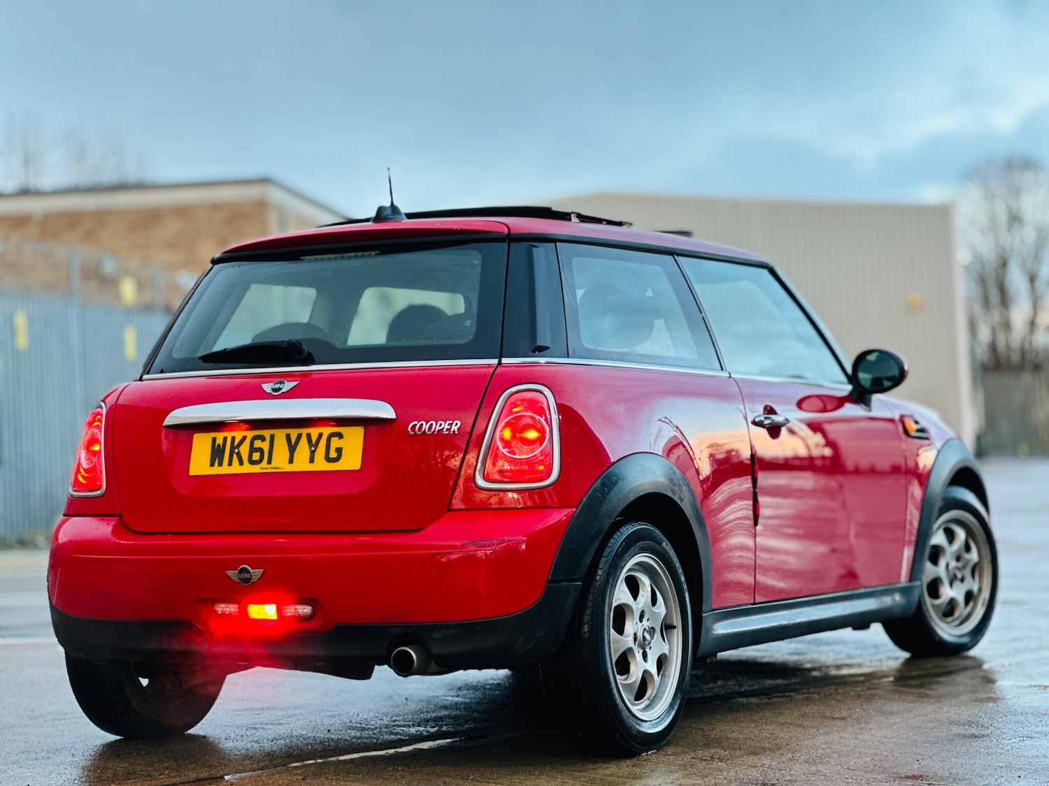 Used MINI Hatch 2011 for sale - 77441437: Photo 4