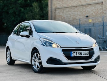 Used Peugeot 208 2017 for sale - 75883217: Photo
