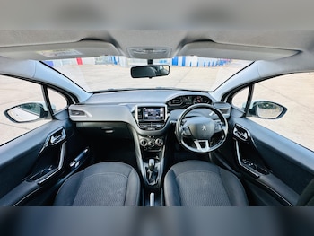 Used Peugeot 208 2017 for sale - 75883217: Photo
