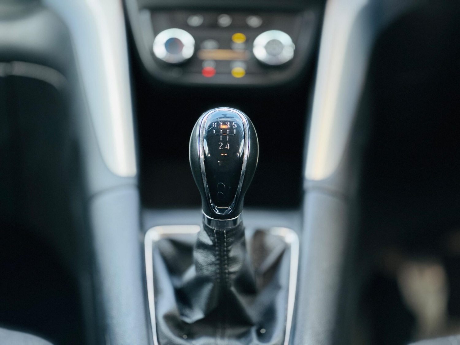 Used Vauxhall Zafira 2015 for sale - 77054015: Photo 16