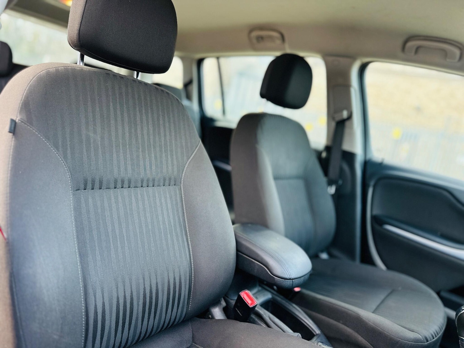 Used Vauxhall Zafira 2015 for sale - 77054015: Photo 19