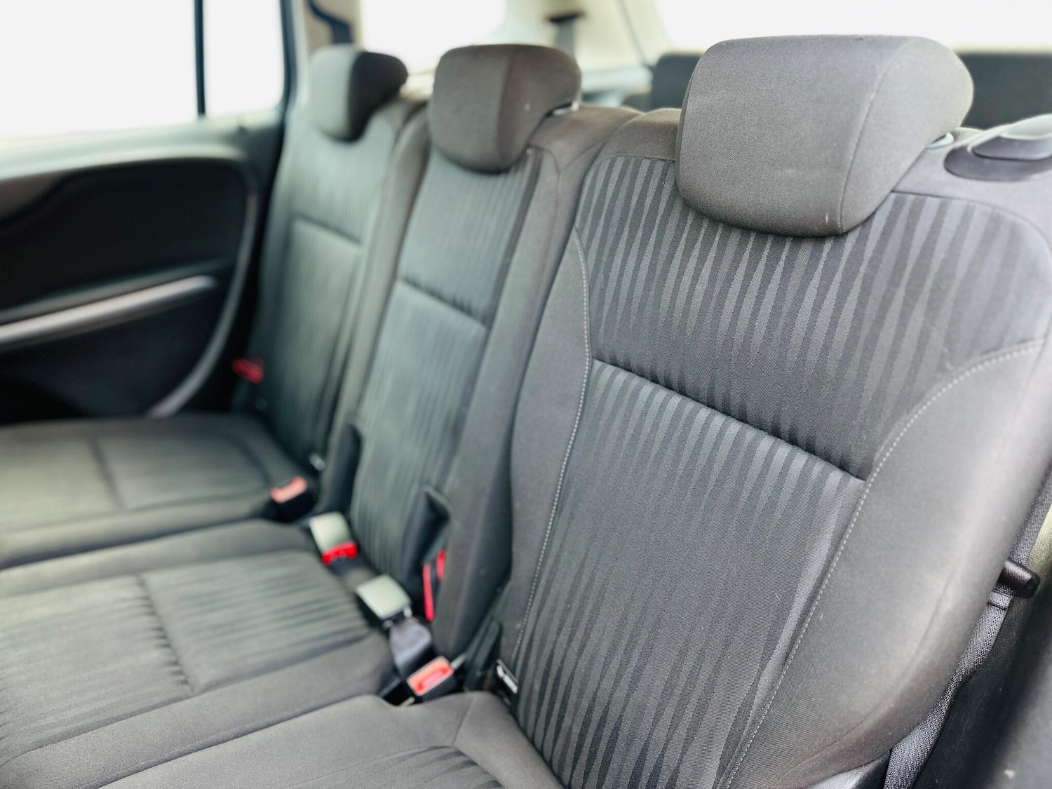 Used Vauxhall Zafira 2015 for sale - 77054015: Photo 27