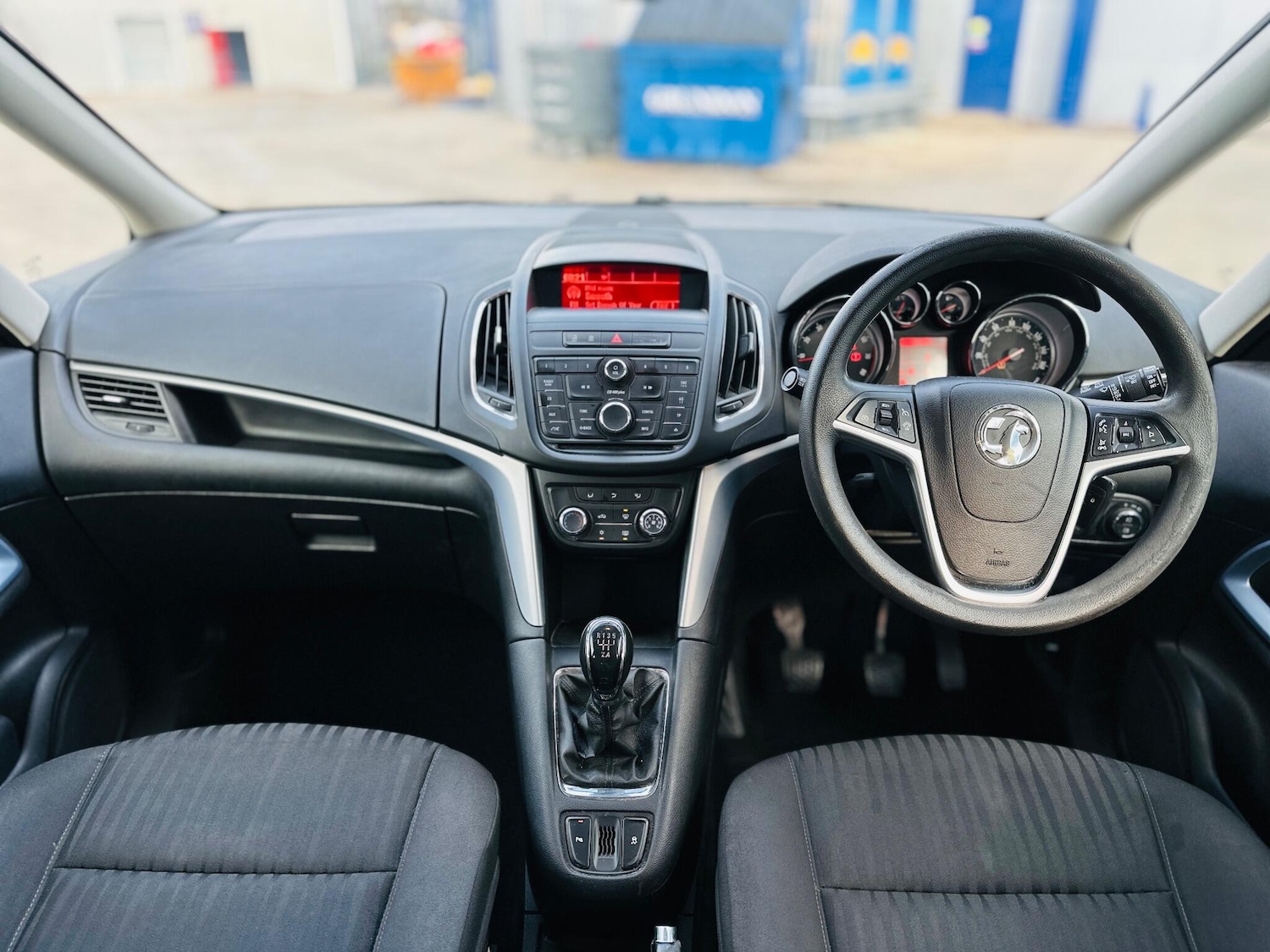 Used Vauxhall Zafira 2015 for sale - 77054015: Photo 35