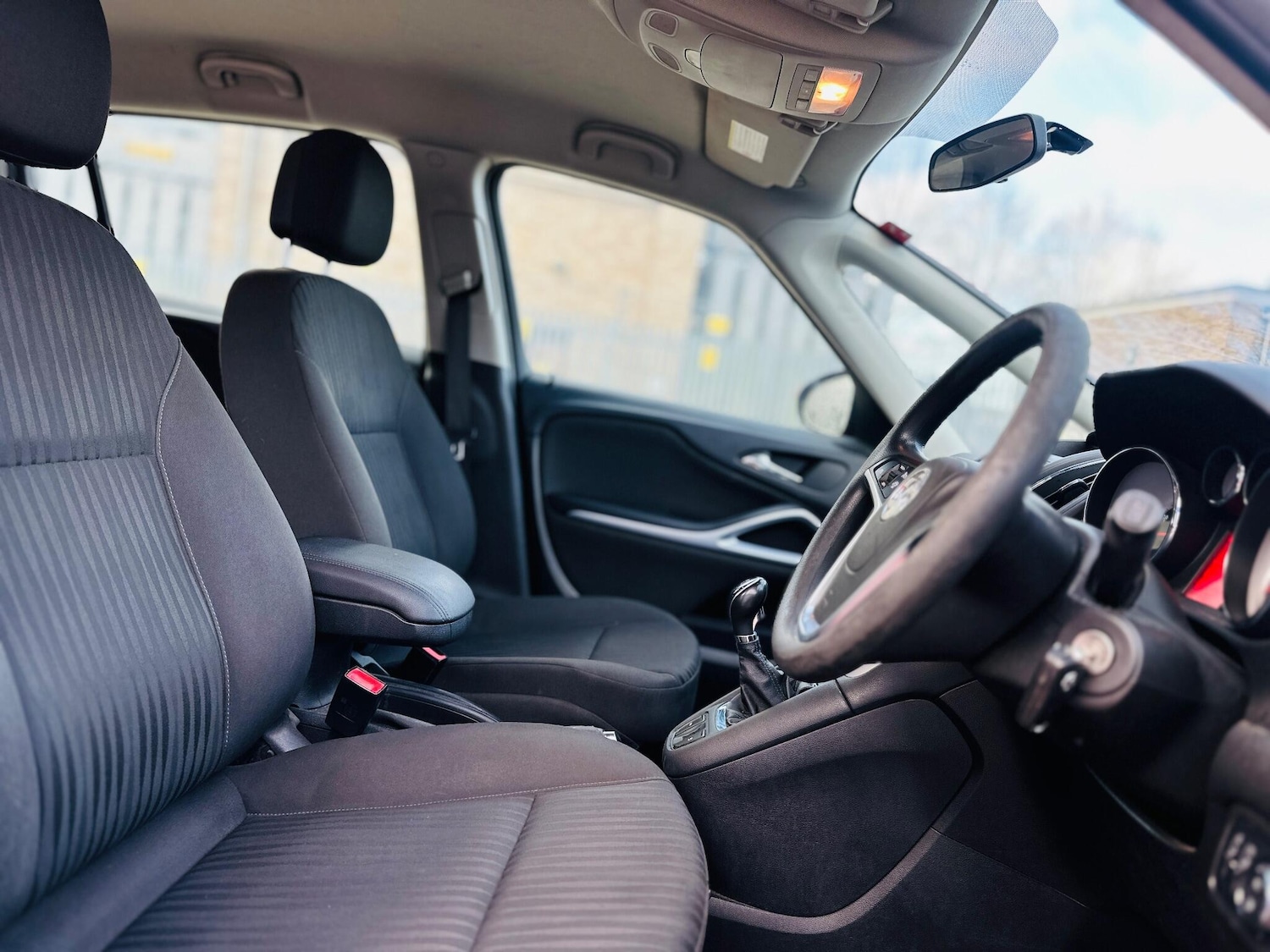 Used Vauxhall Zafira 2015 for sale - 77054015: Photo 49